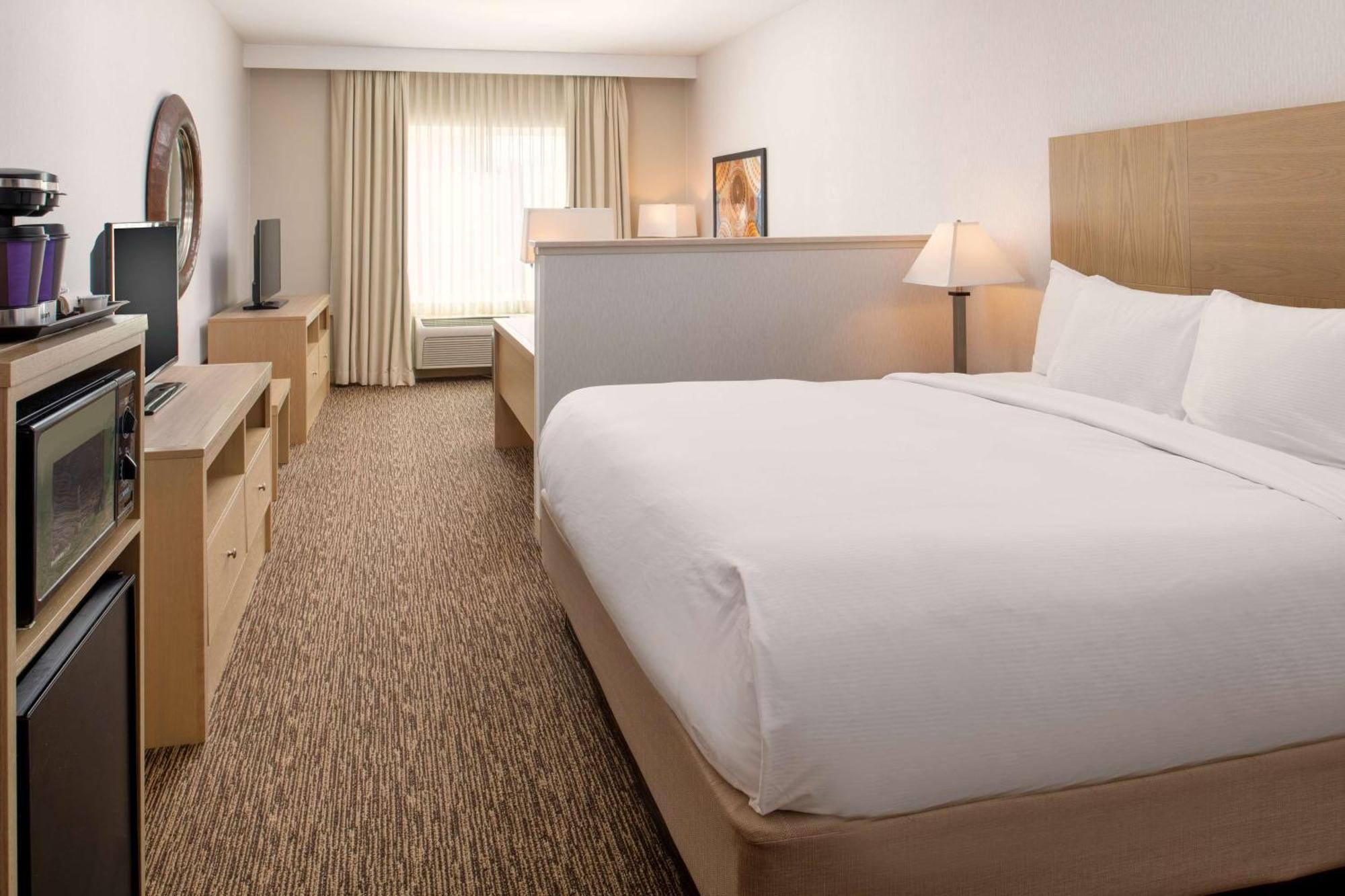 Doubletree By Hilton Olympia Hotel Buitenkant foto