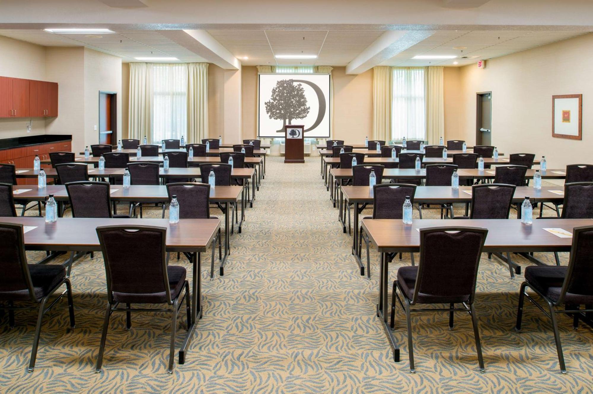 Doubletree By Hilton Olympia Hotel Buitenkant foto
