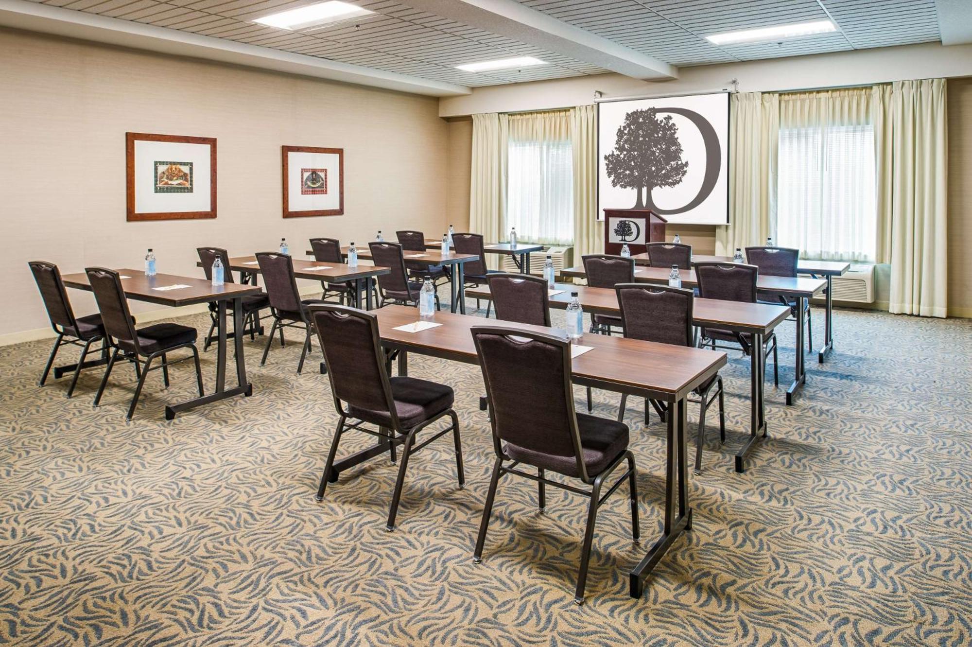 Doubletree By Hilton Olympia Hotel Buitenkant foto