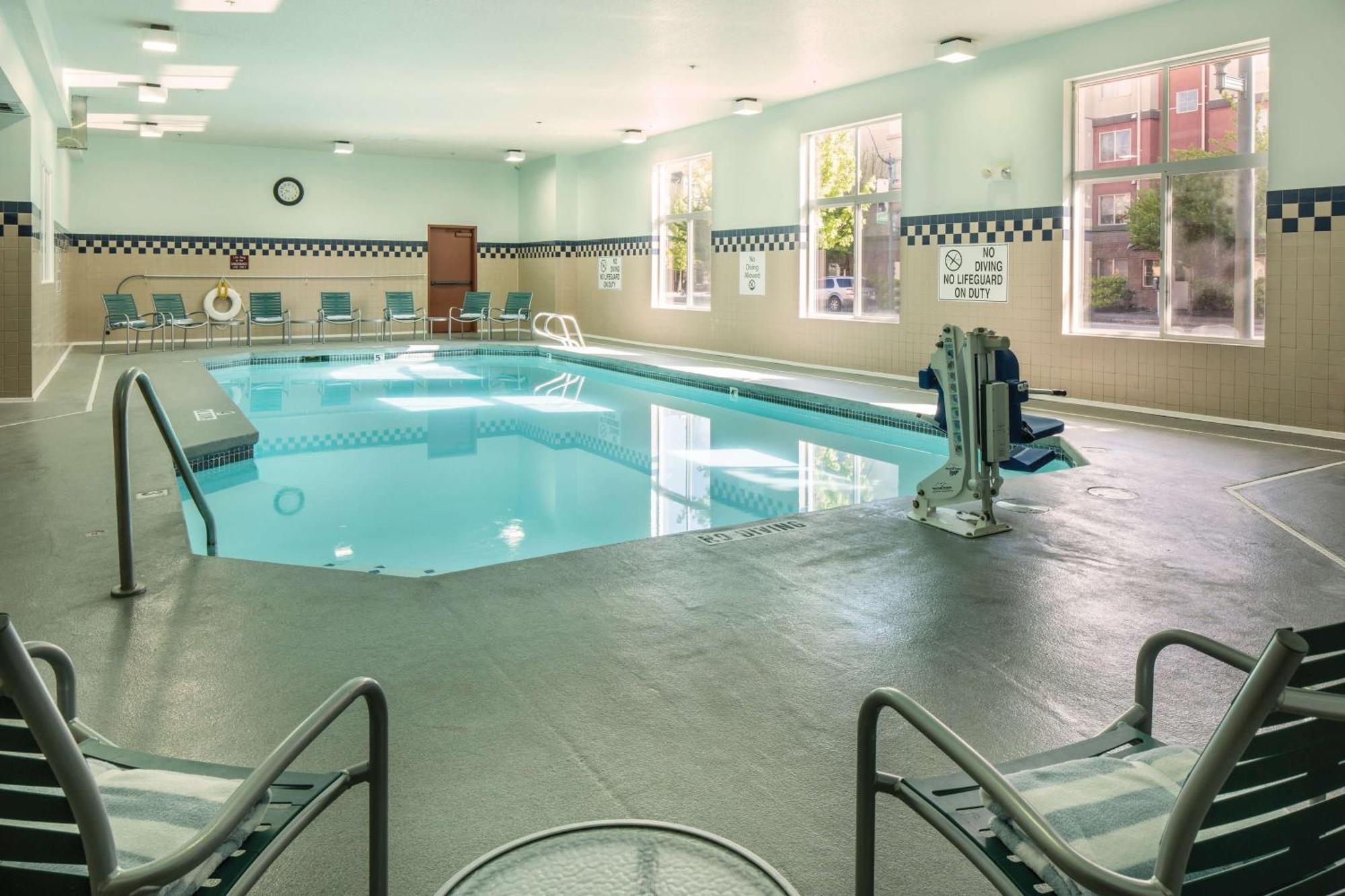Doubletree By Hilton Olympia Hotel Buitenkant foto