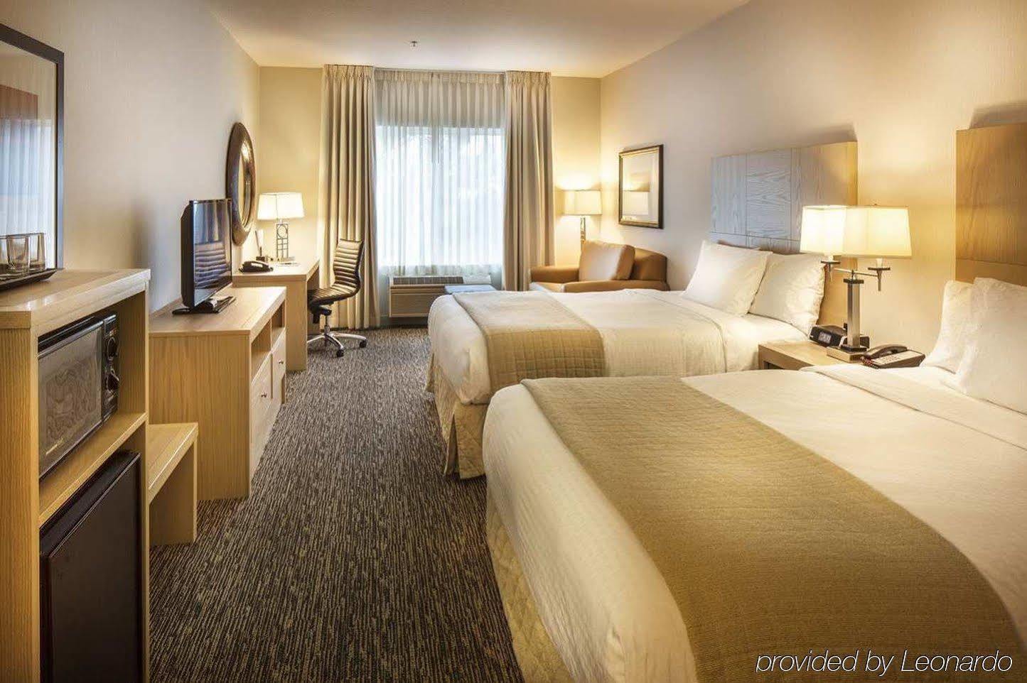 Doubletree By Hilton Olympia Hotel Buitenkant foto